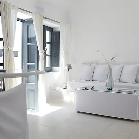 Sun Rocks Boutique 4*